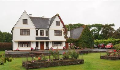 Exterior View Alderhaven