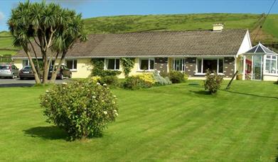 Duinin House Exterior