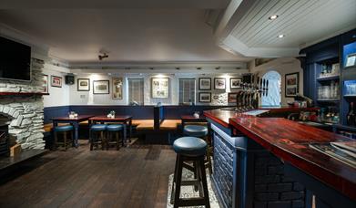 the villa pub