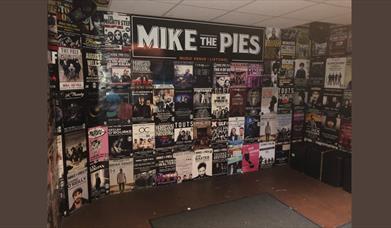 mike-the-pies